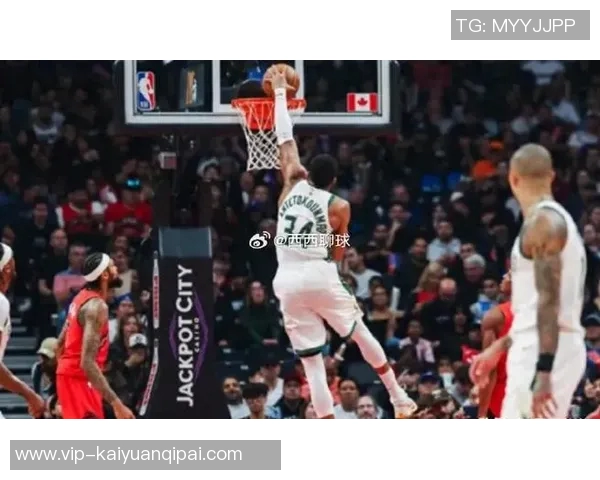 杜伦本赛季六度实现20分10篮板成就与约基奇字母哥并列联盟第一 杜伦本赛季六度实现20分10篮板成就与约基奇字母哥并列联盟第一