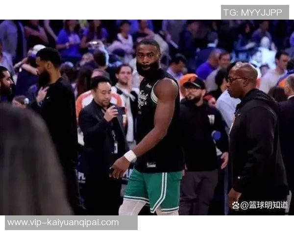 杰伦布朗坚定信念从未缺席季后赛深知球队潜力与实力