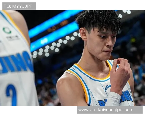 媒体人分析曾凡博表现超预期但未出场令人意外引发热议