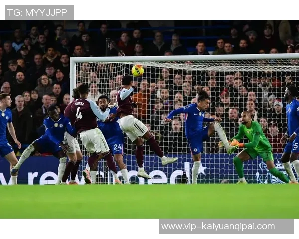 沃特金斯替补双响助队逆转蓝军展现惊人实力不鸣则已一鸣惊人