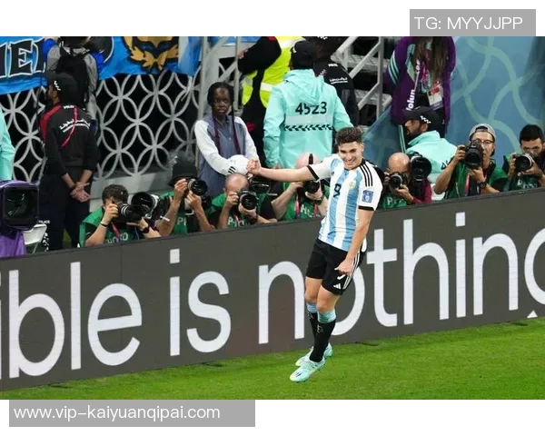 穆勒直言若非梅西裁判不会出黄牌手球停赛引发争议 穆勒直言若非梅西裁判不会出黄牌手球停赛引发争议